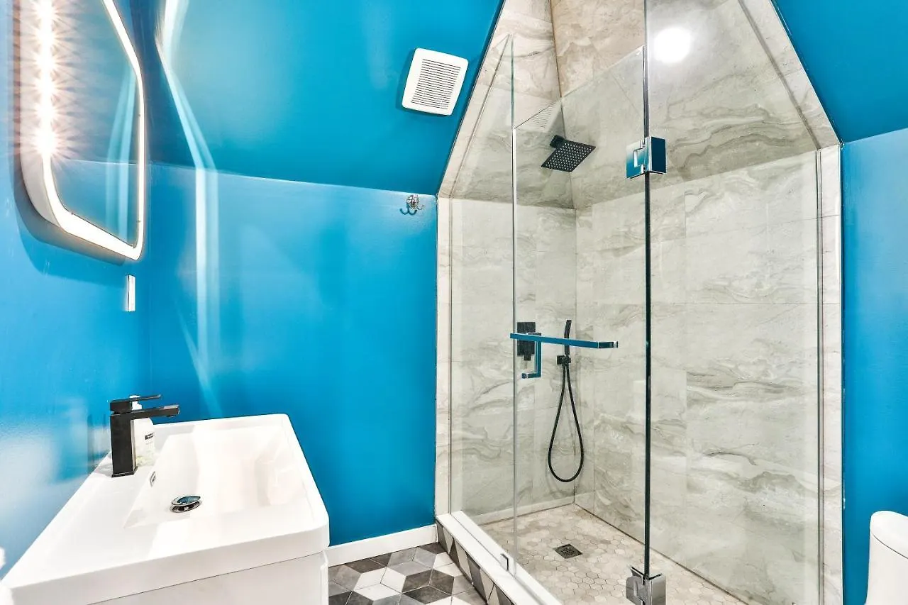 Zenboutique - Victorian Mansion Aparthotel Toronto 0*,  Canadá