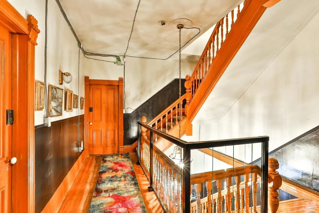 Zenboutique - Victorian Mansion Aparthotel Toronto Canadá