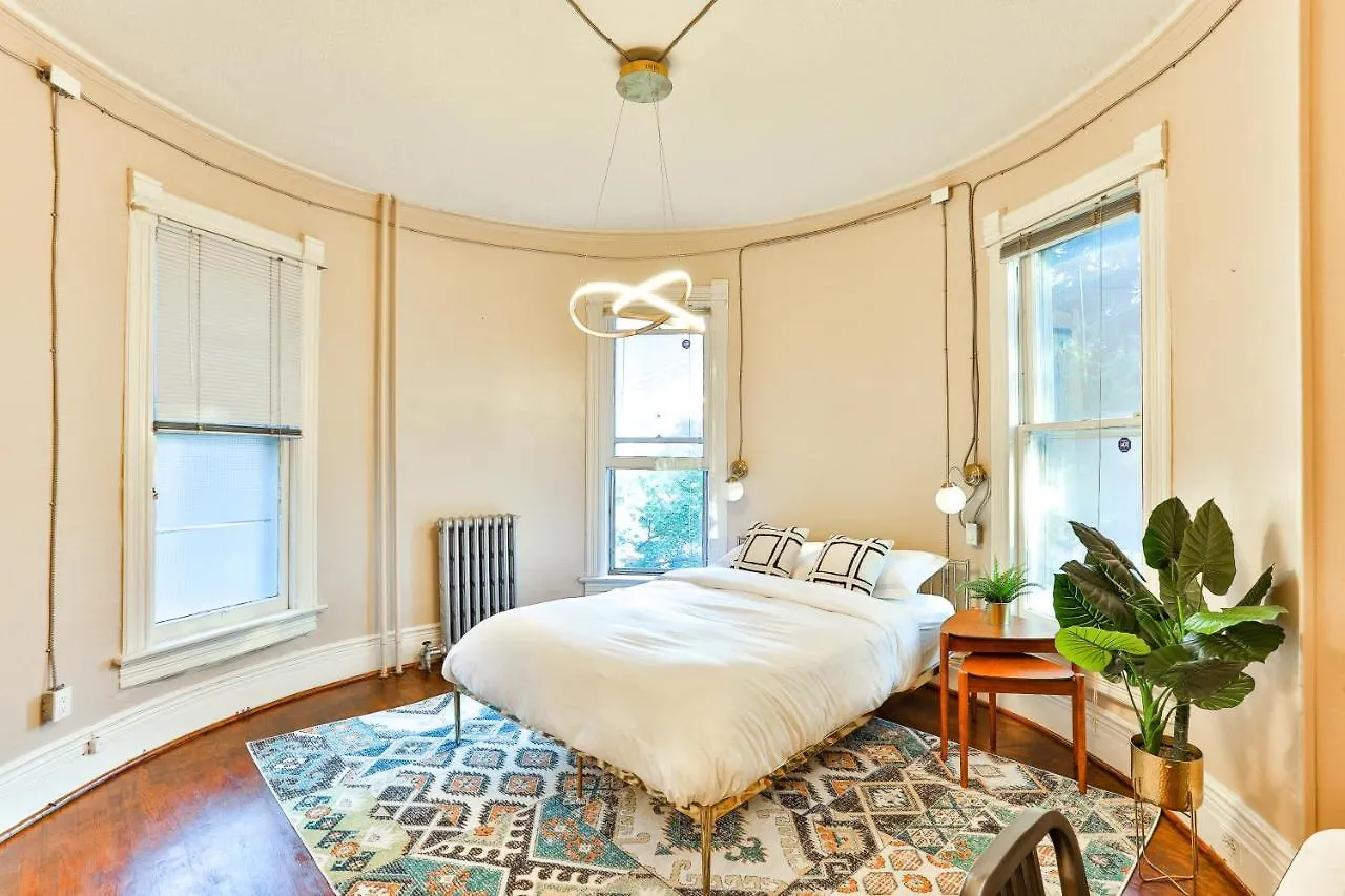 Zenboutique - Victorian Mansion Aparthotel Toronto