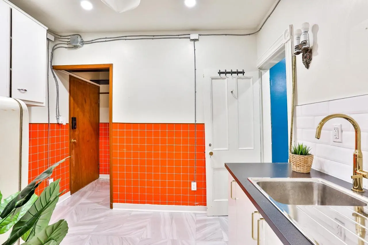 Zenboutique - Victorian Mansion Aparthotel Toronto Canada